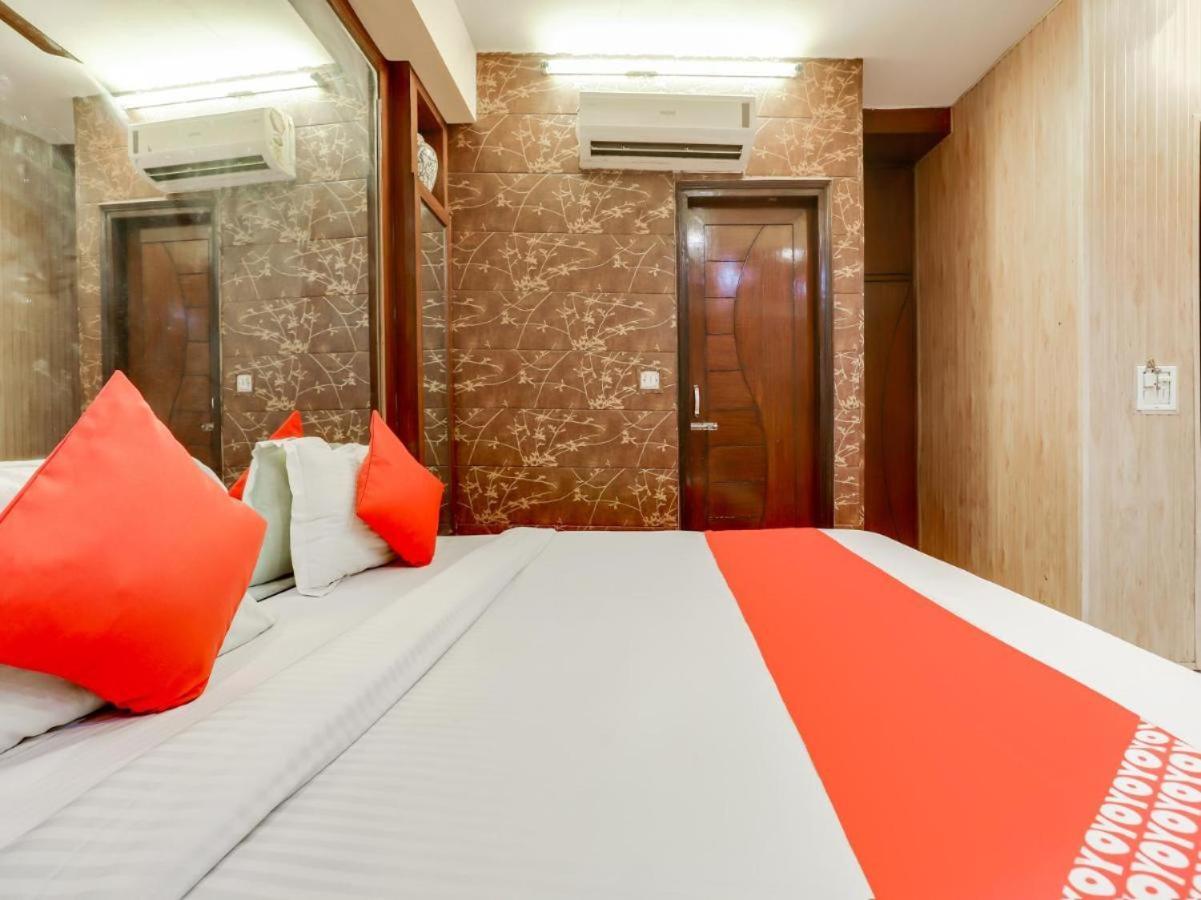 Hotel Roma Deluxe - New Delhi Railway Station 外观 照片