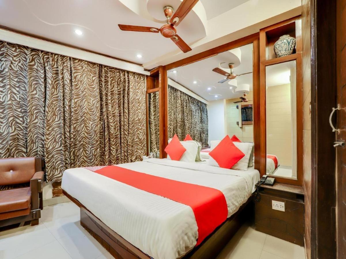 Hotel Roma Deluxe - New Delhi Railway Station 外观 照片
