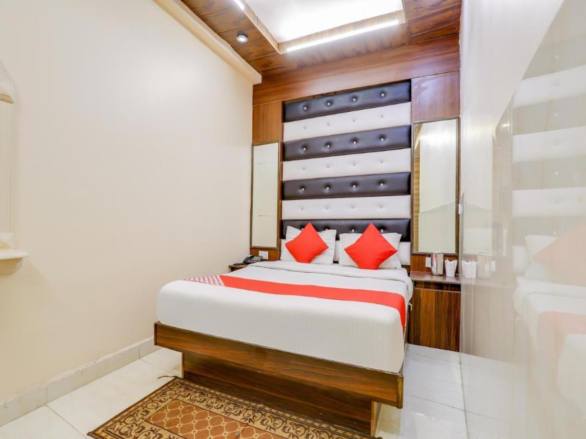 Hotel Roma Deluxe - New Delhi Railway Station 外观 照片